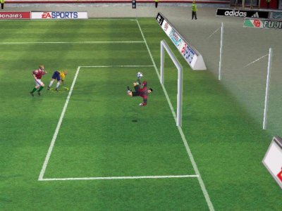 Скриншоты из FIFA 2001